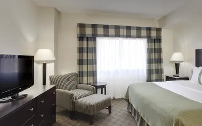 Photo 4 - Holiday Inn Springdale/Fayetteville Area by IHG