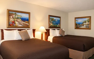 Photo 2 - O'cairns Inn & Suites