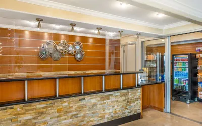 Photo 5 - Best Western Plus Orange County Airport North