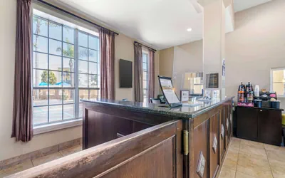 Photo 5 - Best Western Oxnard Inn