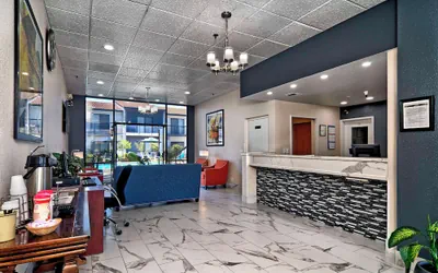 Photo 2 - Quality Inn & Suites South San Jose / Morgan Hill