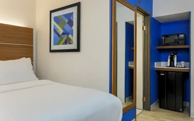 Photo 4 - Holiday Inn Express Milwaukee-West Medical Center by IHG