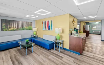 Photo 3 - Quality Inn - Denton