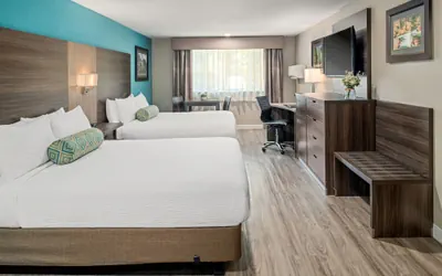 Photo 4 - Yosemite Southgate Hotel & Suites