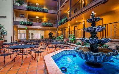 Photo 5 - Best Western El Grande Inn