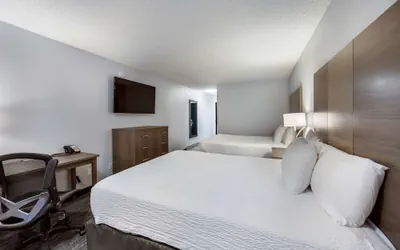 Photo 4 - Red Lion Inn & Suites Grants Pass