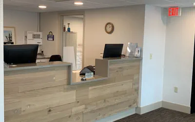 Photo 4 - Days Inn & Suites by Wyndham Duluth by the Mall