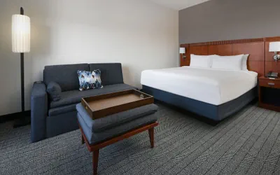 Photo 2 - Courtyard by Marriott Dallas Las Colinas