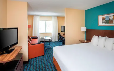 Photo 2 - Fairfield Inn & Suites Terre Haute