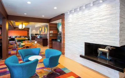 Photo 4 - Fairfield Inn & Suites Terre Haute