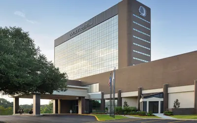 Photo 2 - DoubleTree by Hilton Hotel Lafayette