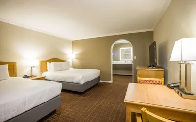 Photo 3 - Best Western Inn