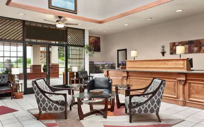 Photo 5 - Ramada by Wyndham Arcata