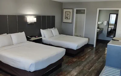 Photo 5 - Anderson Inn