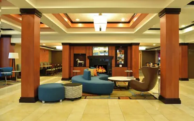 Photo 5 - Fairfield Inn & Suites Hartford Airport