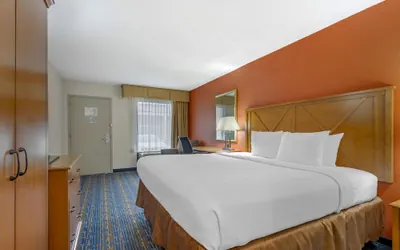 Photo 2 - Best Western Dulles Airport Inn