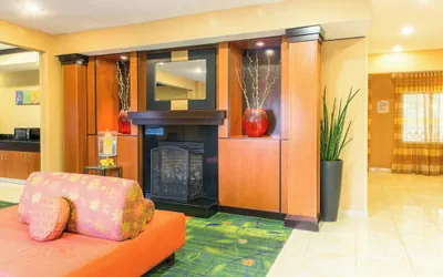 Photo 4 - Fairfield Inn & Suites Billings