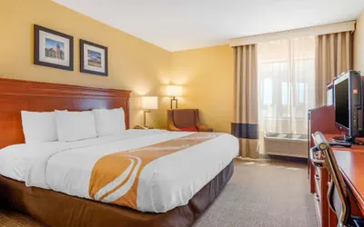 Photo 5 - Quality Inn Pueblo North