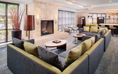 Photo 2 - Courtyard By Marriott Ann Arbor
