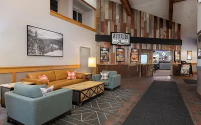Photo 3 - Evergreen Lodge at Vail
