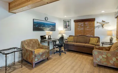 Photo 3 - Best Western King Salmon Inn