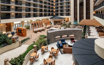 Photo 2 - Embassy Suites by Hilton San Francisco Airport Oyster Point