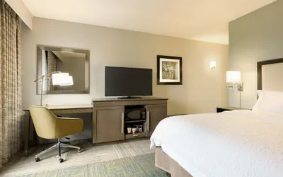 Photo 5 - Hampton Inn Reading/Wyomissing