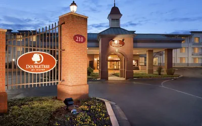 Photo 2 - DoubleTree by Hilton Hotel Annapolis