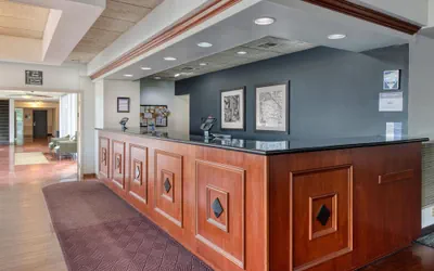 Photo 4 - Best Western Tomah Hotel