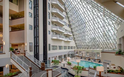 Photo 3 - Crowne Plaza St. Louis Airport by IHG