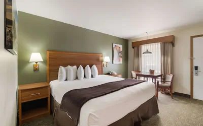 Photo 2 - Best Western Graham's