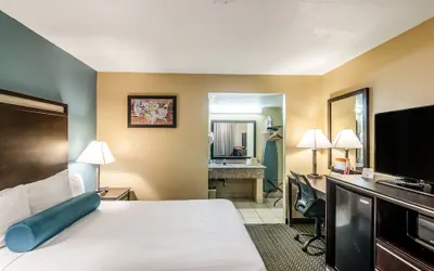 Photo 4 - Glenridge Inn Glendale - Pasadena