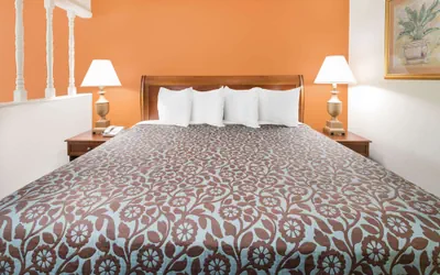 Photo 5 - Days Inn by Wyndham Orangeburg South