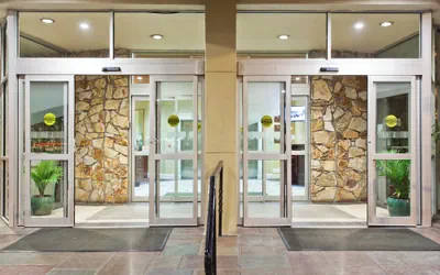 Holiday Inn Charleston Riverview by IHG