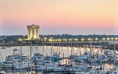 Photo 2 - Holiday Inn Charleston Riverview by IHG