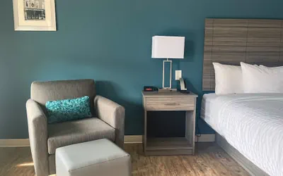 Photo 5 - Baymont by Wyndham Lumberton NC