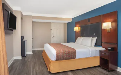 Photo 5 - Budget Inn & Suite Atlanta Marietta Stadium