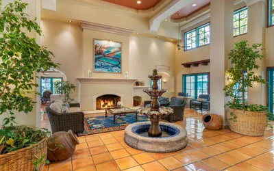 Photo 3 - Quality Suites Downtown San Luis Obispo