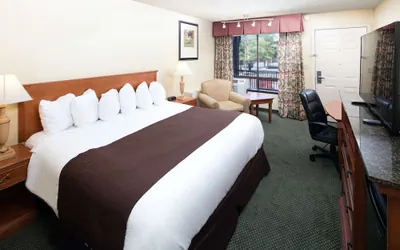 Photo 4 - Red Lion Inn & Suites Missoula