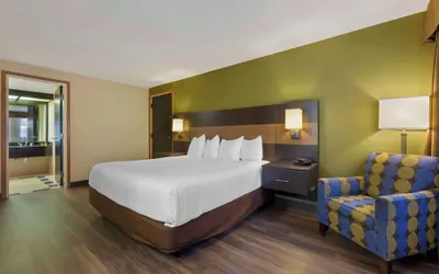 Photo 2 - Best Western Plus University Inn