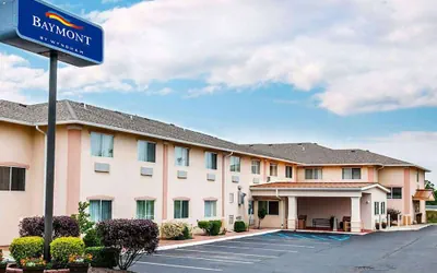 Photo 2 - Baymont by Wyndham Richmond I-70