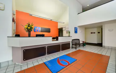 Photo 4 - Motel 6 Plano, TX - West - Frisco