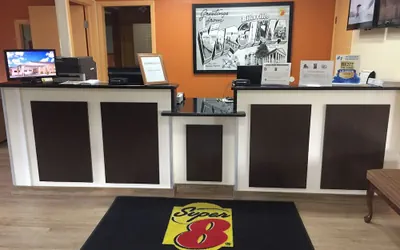 Photo 4 - Super 8 by Wyndham Hillsville
