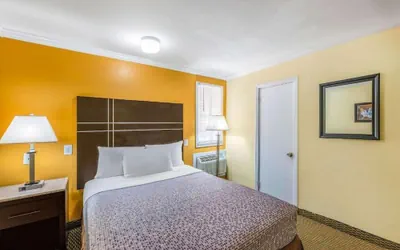 Photo 2 - AC Lodge by Beach and Boardwalk