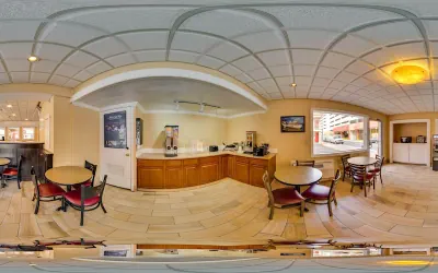 Photo 4 - AC Lodge by Beach and Boardwalk