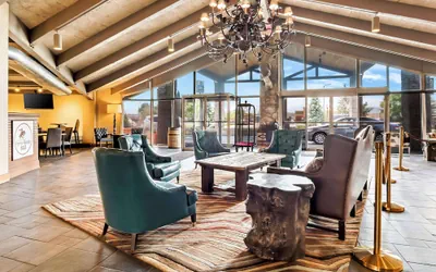Photo 3 - Best Western Outlaw Inn
