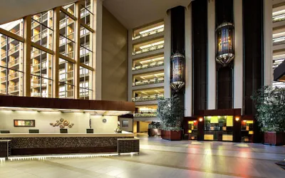 Photo 4 - Hilton Bellevue