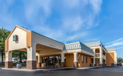 Photo 2 - Quality Inn Athens I-65 / Huntsville Area West
