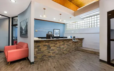 Photo 4 - Best Western Bordentown Inn
