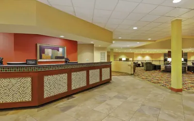 Photo 2 - DoubleTree by Hilton Holland
